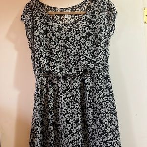 Slit sleeve Old Navy flower dress